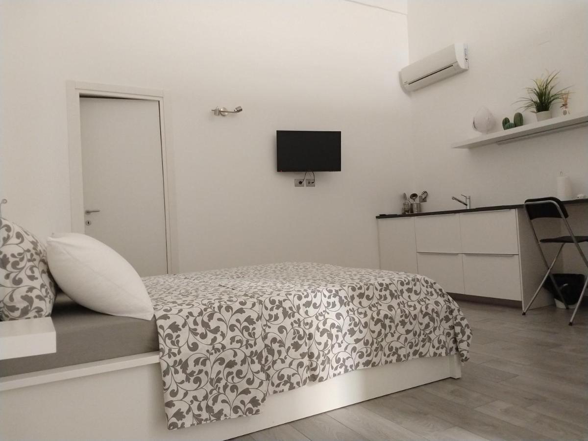 B&B 20 Archi Monopoli Eksteriør bilde