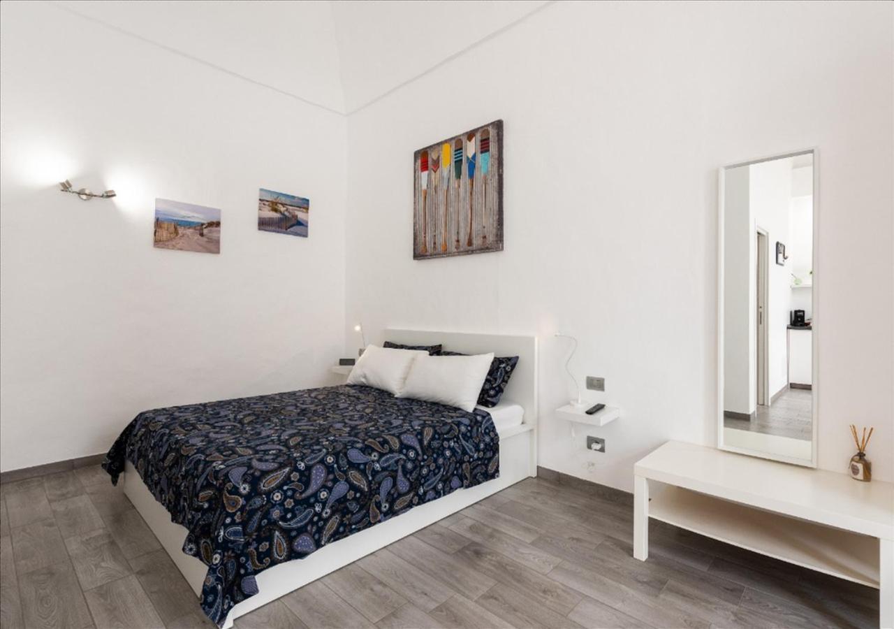 B&B 20 Archi Monopoli Eksteriør bilde