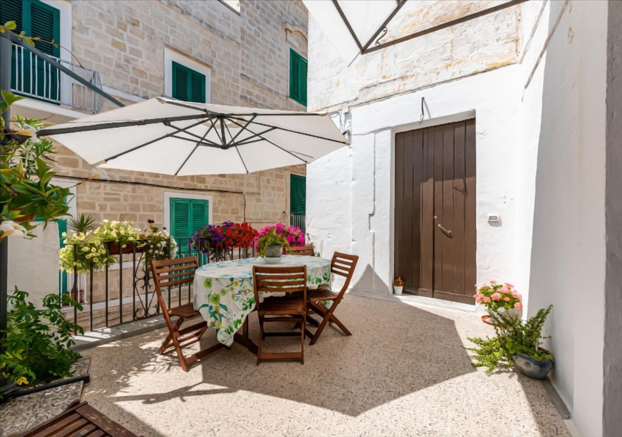 B&B 20 Archi Monopoli Eksteriør bilde