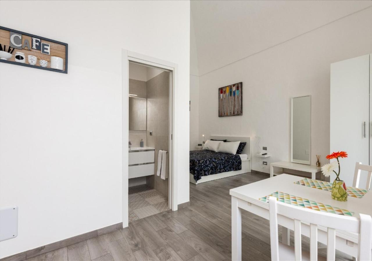 B&B 20 Archi Monopoli Eksteriør bilde